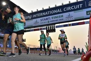 BIB: 1060, 020, 2020, 50172, 1514
                            <button type="button" onclick="openModal(10730125)" class="btn btn-primary btn-sm float-right btn-popup" data-toggle="modal" data-target=".modal-high-quality">
                        <i class="fas fa-shopping-cart"></i> Add to Cart
                    </button>
                                            <button type="button" onclick="isThisMe(10730125, true)" class="btn btn-success btn-sm float-right btn-popup btn-isme hidden" data-toggle="tooltip" data-placement="bottom" title="นี่คือรูปของคุณใช่ไหม คลิกที่นี่เพื่อเอาเข้าอัลบั้ม">
                        <i class="fas fa-plus"></i> Add to album
                    </button>
                    <button type="button" onclick="isThisMe(10730125, false)" class="btn btn-warning btn-sm float-right btn-popup btn-isnotme hidden">
                        <i class="fas fa-ban"></i> Remove from album
                    </button>