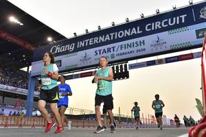 BIB: 2020, 202, 52704, 675
                            <button type="button" onclick="openModal(10726096)" class="btn btn-primary btn-sm float-right btn-popup" data-toggle="modal" data-target=".modal-high-quality">
                        <i class="fas fa-shopping-cart"></i> Add to Cart
                    </button>
                                            <button type="button" onclick="isThisMe(10726096, true)" class="btn btn-success btn-sm float-right btn-popup btn-isme hidden" data-toggle="tooltip" data-placement="bottom" title="นี่คือรูปของคุณใช่ไหม คลิกที่นี่เพื่อเอาเข้าอัลบั้ม">
                        <i class="fas fa-plus"></i> Add to album
                    </button>
                    <button type="button" onclick="isThisMe(10726096, false)" class="btn btn-warning btn-sm float-right btn-popup btn-isnotme hidden">
                        <i class="fas fa-ban"></i> Remove from album
                    </button>