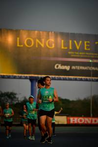 BIB: 515, 164
                            <button type="button" onclick="openModal(10804881)" class="btn btn-primary btn-sm float-right btn-popup" data-toggle="modal" data-target=".modal-high-quality">
                        <i class="fas fa-shopping-cart"></i> Add to Cart
                    </button>
                                            <button type="button" onclick="isThisMe(10804881, true)" class="btn btn-success btn-sm float-right btn-popup btn-isme hidden" data-toggle="tooltip" data-placement="bottom" title="นี่คือรูปของคุณใช่ไหม คลิกที่นี่เพื่อเอาเข้าอัลบั้ม">
                        <i class="fas fa-plus"></i> Add to album
                    </button>
                    <button type="button" onclick="isThisMe(10804881, false)" class="btn btn-warning btn-sm float-right btn-popup btn-isnotme hidden">
                        <i class="fas fa-ban"></i> Remove from album
                    </button>