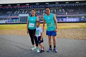 BIB: 52582, 51650, 312
                            <button type="button" onclick="openModal(10817126)" class="btn btn-primary btn-sm float-right btn-popup" data-toggle="modal" data-target=".modal-high-quality">
                        <i class="fas fa-shopping-cart"></i> Add to Cart
                    </button>
                                            <button type="button" onclick="isThisMe(10817126, true)" class="btn btn-success btn-sm float-right btn-popup btn-isme hidden" data-toggle="tooltip" data-placement="bottom" title="นี่คือรูปของคุณใช่ไหม คลิกที่นี่เพื่อเอาเข้าอัลบั้ม">
                        <i class="fas fa-plus"></i> Add to album
                    </button>
                    <button type="button" onclick="isThisMe(10817126, false)" class="btn btn-warning btn-sm float-right btn-popup btn-isnotme hidden">
                        <i class="fas fa-ban"></i> Remove from album
                    </button>