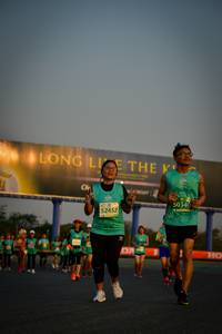 BIB: 50340, 52452
                            <button type="button" onclick="openModal(10808309)" class="btn btn-primary btn-sm float-right btn-popup" data-toggle="modal" data-target=".modal-high-quality">
                        <i class="fas fa-shopping-cart"></i> Add to Cart
                    </button>
                                            <button type="button" onclick="isThisMe(10808309, true)" class="btn btn-success btn-sm float-right btn-popup btn-isme hidden" data-toggle="tooltip" data-placement="bottom" title="นี่คือรูปของคุณใช่ไหม คลิกที่นี่เพื่อเอาเข้าอัลบั้ม">
                        <i class="fas fa-plus"></i> Add to album
                    </button>
                    <button type="button" onclick="isThisMe(10808309, false)" class="btn btn-warning btn-sm float-right btn-popup btn-isnotme hidden">
                        <i class="fas fa-ban"></i> Remove from album
                    </button>