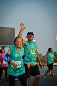 BIB: 50387, 122
                            <button type="button" onclick="openModal(10812321)" class="btn btn-primary btn-sm float-right btn-popup" data-toggle="modal" data-target=".modal-high-quality">
                        <i class="fas fa-shopping-cart"></i> Add to Cart
                    </button>
                                            <button type="button" onclick="isThisMe(10812321, true)" class="btn btn-success btn-sm float-right btn-popup btn-isme hidden" data-toggle="tooltip" data-placement="bottom" title="นี่คือรูปของคุณใช่ไหม คลิกที่นี่เพื่อเอาเข้าอัลบั้ม">
                        <i class="fas fa-plus"></i> Add to album
                    </button>
                    <button type="button" onclick="isThisMe(10812321, false)" class="btn btn-warning btn-sm float-right btn-popup btn-isnotme hidden">
                        <i class="fas fa-ban"></i> Remove from album
                    </button>