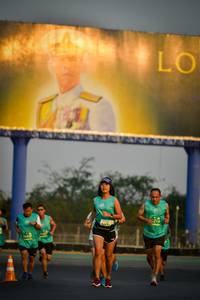 BIB: 214
                            <button type="button" onclick="openModal(10799249)" class="btn btn-primary btn-sm float-right btn-popup" data-toggle="modal" data-target=".modal-high-quality">
                        <i class="fas fa-shopping-cart"></i> Add to Cart
                    </button>
                                            <button type="button" onclick="isThisMe(10799249, true)" class="btn btn-success btn-sm float-right btn-popup btn-isme hidden" data-toggle="tooltip" data-placement="bottom" title="นี่คือรูปของคุณใช่ไหม คลิกที่นี่เพื่อเอาเข้าอัลบั้ม">
                        <i class="fas fa-plus"></i> Add to album
                    </button>
                    <button type="button" onclick="isThisMe(10799249, false)" class="btn btn-warning btn-sm float-right btn-popup btn-isnotme hidden">
                        <i class="fas fa-ban"></i> Remove from album
                    </button>