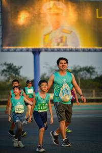 BIB: 19521, 51507, 52244
                            <button type="button" onclick="openModal(10816360)" class="btn btn-primary btn-sm float-right btn-popup" data-toggle="modal" data-target=".modal-high-quality">
                        <i class="fas fa-shopping-cart"></i> Add to Cart
                    </button>
                                            <button type="button" onclick="isThisMe(10816360, true)" class="btn btn-success btn-sm float-right btn-popup btn-isme hidden" data-toggle="tooltip" data-placement="bottom" title="นี่คือรูปของคุณใช่ไหม คลิกที่นี่เพื่อเอาเข้าอัลบั้ม">
                        <i class="fas fa-plus"></i> Add to album
                    </button>
                    <button type="button" onclick="isThisMe(10816360, false)" class="btn btn-warning btn-sm float-right btn-popup btn-isnotme hidden">
                        <i class="fas fa-ban"></i> Remove from album
                    </button>