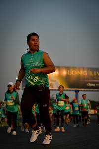 BIB: 53390
                            <button type="button" onclick="openModal(10808618)" class="btn btn-primary btn-sm float-right btn-popup" data-toggle="modal" data-target=".modal-high-quality">
                        <i class="fas fa-shopping-cart"></i> Add to Cart
                    </button>
                                            <button type="button" onclick="isThisMe(10808618, true)" class="btn btn-success btn-sm float-right btn-popup btn-isme hidden" data-toggle="tooltip" data-placement="bottom" title="นี่คือรูปของคุณใช่ไหม คลิกที่นี่เพื่อเอาเข้าอัลบั้ม">
                        <i class="fas fa-plus"></i> Add to album
                    </button>
                    <button type="button" onclick="isThisMe(10808618, false)" class="btn btn-warning btn-sm float-right btn-popup btn-isnotme hidden">
                        <i class="fas fa-ban"></i> Remove from album
                    </button>