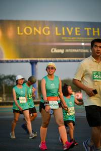 BIB: 504, 090, 0588, 228
                            <button type="button" onclick="openModal(10813655)" class="btn btn-primary btn-sm float-right btn-popup" data-toggle="modal" data-target=".modal-high-quality">
                        <i class="fas fa-shopping-cart"></i> Add to Cart
                    </button>
                                            <button type="button" onclick="isThisMe(10813655, true)" class="btn btn-success btn-sm float-right btn-popup btn-isme hidden" data-toggle="tooltip" data-placement="bottom" title="นี่คือรูปของคุณใช่ไหม คลิกที่นี่เพื่อเอาเข้าอัลบั้ม">
                        <i class="fas fa-plus"></i> Add to album
                    </button>
                    <button type="button" onclick="isThisMe(10813655, false)" class="btn btn-warning btn-sm float-right btn-popup btn-isnotme hidden">
                        <i class="fas fa-ban"></i> Remove from album
                    </button>