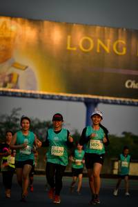 BIB: 5079, 51029, 50636, 525
                            <button type="button" onclick="openModal(10803930)" class="btn btn-primary btn-sm float-right btn-popup" data-toggle="modal" data-target=".modal-high-quality">
                        <i class="fas fa-shopping-cart"></i> Add to Cart
                    </button>
                                            <button type="button" onclick="isThisMe(10803930, true)" class="btn btn-success btn-sm float-right btn-popup btn-isme hidden" data-toggle="tooltip" data-placement="bottom" title="นี่คือรูปของคุณใช่ไหม คลิกที่นี่เพื่อเอาเข้าอัลบั้ม">
                        <i class="fas fa-plus"></i> Add to album
                    </button>
                    <button type="button" onclick="isThisMe(10803930, false)" class="btn btn-warning btn-sm float-right btn-popup btn-isnotme hidden">
                        <i class="fas fa-ban"></i> Remove from album
                    </button>