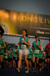 BIB: 50918, 51320
                            <button type="button" onclick="openModal(10805979)" class="btn btn-primary btn-sm float-right btn-popup" data-toggle="modal" data-target=".modal-high-quality">
                        <i class="fas fa-shopping-cart"></i> Add to Cart
                    </button>
                                            <button type="button" onclick="isThisMe(10805979, true)" class="btn btn-success btn-sm float-right btn-popup btn-isme hidden" data-toggle="tooltip" data-placement="bottom" title="นี่คือรูปของคุณใช่ไหม คลิกที่นี่เพื่อเอาเข้าอัลบั้ม">
                        <i class="fas fa-plus"></i> Add to album
                    </button>
                    <button type="button" onclick="isThisMe(10805979, false)" class="btn btn-warning btn-sm float-right btn-popup btn-isnotme hidden">
                        <i class="fas fa-ban"></i> Remove from album
                    </button>