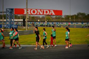 BIB: 
                            <button type="button" onclick="openModal(10817044)" class="btn btn-primary btn-sm float-right btn-popup" data-toggle="modal" data-target=".modal-high-quality">
                        <i class="fas fa-shopping-cart"></i> Add to Cart
                    </button>
                                            <button type="button" onclick="isThisMe(10817044, true)" class="btn btn-success btn-sm float-right btn-popup btn-isme hidden" data-toggle="tooltip" data-placement="bottom" title="นี่คือรูปของคุณใช่ไหม คลิกที่นี่เพื่อเอาเข้าอัลบั้ม">
                        <i class="fas fa-plus"></i> Add to album
                    </button>
                    <button type="button" onclick="isThisMe(10817044, false)" class="btn btn-warning btn-sm float-right btn-popup btn-isnotme hidden">
                        <i class="fas fa-ban"></i> Remove from album
                    </button>