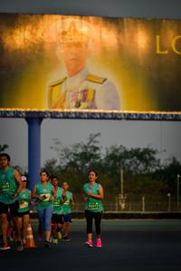 BIB: 1814, 160, 82011
                            <button type="button" onclick="openModal(10801148)" class="btn btn-primary btn-sm float-right btn-popup" data-toggle="modal" data-target=".modal-high-quality">
                        <i class="fas fa-shopping-cart"></i> Add to Cart
                    </button>
                                            <button type="button" onclick="isThisMe(10801148, true)" class="btn btn-success btn-sm float-right btn-popup btn-isme hidden" data-toggle="tooltip" data-placement="bottom" title="นี่คือรูปของคุณใช่ไหม คลิกที่นี่เพื่อเอาเข้าอัลบั้ม">
                        <i class="fas fa-plus"></i> Add to album
                    </button>
                    <button type="button" onclick="isThisMe(10801148, false)" class="btn btn-warning btn-sm float-right btn-popup btn-isnotme hidden">
                        <i class="fas fa-ban"></i> Remove from album
                    </button>