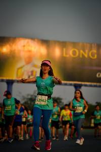 BIB: 52962, 0756
                            <button type="button" onclick="openModal(10807062)" class="btn btn-primary btn-sm float-right btn-popup" data-toggle="modal" data-target=".modal-high-quality">
                        <i class="fas fa-shopping-cart"></i> Add to Cart
                    </button>
                                            <button type="button" onclick="isThisMe(10807062, true)" class="btn btn-success btn-sm float-right btn-popup btn-isme hidden" data-toggle="tooltip" data-placement="bottom" title="นี่คือรูปของคุณใช่ไหม คลิกที่นี่เพื่อเอาเข้าอัลบั้ม">
                        <i class="fas fa-plus"></i> Add to album
                    </button>
                    <button type="button" onclick="isThisMe(10807062, false)" class="btn btn-warning btn-sm float-right btn-popup btn-isnotme hidden">
                        <i class="fas fa-ban"></i> Remove from album
                    </button>