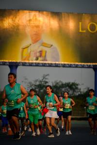 BIB: 30458, 5091, 52242
                            <button type="button" onclick="openModal(10799925)" class="btn btn-primary btn-sm float-right btn-popup" data-toggle="modal" data-target=".modal-high-quality">
                        <i class="fas fa-shopping-cart"></i> Add to Cart
                    </button>
                                            <button type="button" onclick="isThisMe(10799925, true)" class="btn btn-success btn-sm float-right btn-popup btn-isme hidden" data-toggle="tooltip" data-placement="bottom" title="นี่คือรูปของคุณใช่ไหม คลิกที่นี่เพื่อเอาเข้าอัลบั้ม">
                        <i class="fas fa-plus"></i> Add to album
                    </button>
                    <button type="button" onclick="isThisMe(10799925, false)" class="btn btn-warning btn-sm float-right btn-popup btn-isnotme hidden">
                        <i class="fas fa-ban"></i> Remove from album
                    </button>