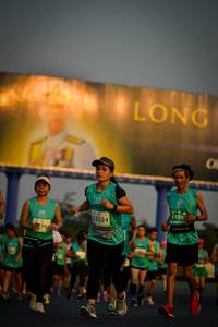 BIB: 180, 52524
                            <button type="button" onclick="openModal(10805826)" class="btn btn-primary btn-sm float-right btn-popup" data-toggle="modal" data-target=".modal-high-quality">
                        <i class="fas fa-shopping-cart"></i> Add to Cart
                    </button>
                                            <button type="button" onclick="isThisMe(10805826, true)" class="btn btn-success btn-sm float-right btn-popup btn-isme hidden" data-toggle="tooltip" data-placement="bottom" title="นี่คือรูปของคุณใช่ไหม คลิกที่นี่เพื่อเอาเข้าอัลบั้ม">
                        <i class="fas fa-plus"></i> Add to album
                    </button>
                    <button type="button" onclick="isThisMe(10805826, false)" class="btn btn-warning btn-sm float-right btn-popup btn-isnotme hidden">
                        <i class="fas fa-ban"></i> Remove from album
                    </button>