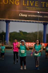 BIB: 51180, 195
                            <button type="button" onclick="openModal(10817276)" class="btn btn-primary btn-sm float-right btn-popup" data-toggle="modal" data-target=".modal-high-quality">
                        <i class="fas fa-shopping-cart"></i> Add to Cart
                    </button>
                                            <button type="button" onclick="isThisMe(10817276, true)" class="btn btn-success btn-sm float-right btn-popup btn-isme hidden" data-toggle="tooltip" data-placement="bottom" title="นี่คือรูปของคุณใช่ไหม คลิกที่นี่เพื่อเอาเข้าอัลบั้ม">
                        <i class="fas fa-plus"></i> Add to album
                    </button>
                    <button type="button" onclick="isThisMe(10817276, false)" class="btn btn-warning btn-sm float-right btn-popup btn-isnotme hidden">
                        <i class="fas fa-ban"></i> Remove from album
                    </button>