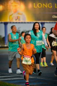 BIB: 53359, 50813
                            <button type="button" onclick="openModal(10813893)" class="btn btn-primary btn-sm float-right btn-popup" data-toggle="modal" data-target=".modal-high-quality">
                        <i class="fas fa-shopping-cart"></i> Add to Cart
                    </button>
                                            <button type="button" onclick="isThisMe(10813893, true)" class="btn btn-success btn-sm float-right btn-popup btn-isme hidden" data-toggle="tooltip" data-placement="bottom" title="นี่คือรูปของคุณใช่ไหม คลิกที่นี่เพื่อเอาเข้าอัลบั้ม">
                        <i class="fas fa-plus"></i> Add to album
                    </button>
                    <button type="button" onclick="isThisMe(10813893, false)" class="btn btn-warning btn-sm float-right btn-popup btn-isnotme hidden">
                        <i class="fas fa-ban"></i> Remove from album
                    </button>