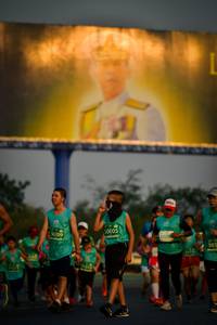 BIB: 005, 50209, 503
                            <button type="button" onclick="openModal(10801936)" class="btn btn-primary btn-sm float-right btn-popup" data-toggle="modal" data-target=".modal-high-quality">
                        <i class="fas fa-shopping-cart"></i> Add to Cart
                    </button>
                                            <button type="button" onclick="isThisMe(10801936, true)" class="btn btn-success btn-sm float-right btn-popup btn-isme hidden" data-toggle="tooltip" data-placement="bottom" title="นี่คือรูปของคุณใช่ไหม คลิกที่นี่เพื่อเอาเข้าอัลบั้ม">
                        <i class="fas fa-plus"></i> Add to album
                    </button>
                    <button type="button" onclick="isThisMe(10801936, false)" class="btn btn-warning btn-sm float-right btn-popup btn-isnotme hidden">
                        <i class="fas fa-ban"></i> Remove from album
                    </button>