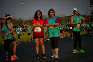 BIB: 51005, 305
                            <button type="button" onclick="openModal(10809854)" class="btn btn-primary btn-sm float-right btn-popup" data-toggle="modal" data-target=".modal-high-quality">
                        <i class="fas fa-shopping-cart"></i> Add to Cart
                    </button>
                                            <button type="button" onclick="isThisMe(10809854, true)" class="btn btn-success btn-sm float-right btn-popup btn-isme hidden" data-toggle="tooltip" data-placement="bottom" title="นี่คือรูปของคุณใช่ไหม คลิกที่นี่เพื่อเอาเข้าอัลบั้ม">
                        <i class="fas fa-plus"></i> Add to album
                    </button>
                    <button type="button" onclick="isThisMe(10809854, false)" class="btn btn-warning btn-sm float-right btn-popup btn-isnotme hidden">
                        <i class="fas fa-ban"></i> Remove from album
                    </button>