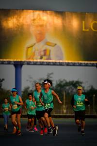 BIB: 335, 83348, 015
                            <button type="button" onclick="openModal(10801108)" class="btn btn-primary btn-sm float-right btn-popup" data-toggle="modal" data-target=".modal-high-quality">
                        <i class="fas fa-shopping-cart"></i> Add to Cart
                    </button>
                                            <button type="button" onclick="isThisMe(10801108, true)" class="btn btn-success btn-sm float-right btn-popup btn-isme hidden" data-toggle="tooltip" data-placement="bottom" title="นี่คือรูปของคุณใช่ไหม คลิกที่นี่เพื่อเอาเข้าอัลบั้ม">
                        <i class="fas fa-plus"></i> Add to album
                    </button>
                    <button type="button" onclick="isThisMe(10801108, false)" class="btn btn-warning btn-sm float-right btn-popup btn-isnotme hidden">
                        <i class="fas fa-ban"></i> Remove from album
                    </button>