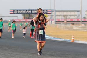 BIB: 5085
                            <button type="button" onclick="openModal(10544303)" class="btn btn-primary btn-sm float-right btn-popup" data-toggle="modal" data-target=".modal-high-quality">
                        <i class="fas fa-shopping-cart"></i> Add to Cart
                    </button>
                                            <button type="button" onclick="isThisMe(10544303, true)" class="btn btn-success btn-sm float-right btn-popup btn-isme hidden" data-toggle="tooltip" data-placement="bottom" title="นี่คือรูปของคุณใช่ไหม คลิกที่นี่เพื่อเอาเข้าอัลบั้ม">
                        <i class="fas fa-plus"></i> Add to album
                    </button>
                    <button type="button" onclick="isThisMe(10544303, false)" class="btn btn-warning btn-sm float-right btn-popup btn-isnotme hidden">
                        <i class="fas fa-ban"></i> Remove from album
                    </button>