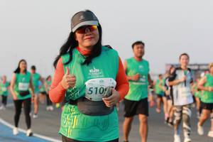 BIB: 510
                            <button type="button" onclick="openModal(10541026)" class="btn btn-primary btn-sm float-right btn-popup" data-toggle="modal" data-target=".modal-high-quality">
                        <i class="fas fa-shopping-cart"></i> Add to Cart
                    </button>
                                            <button type="button" onclick="isThisMe(10541026, true)" class="btn btn-success btn-sm float-right btn-popup btn-isme hidden" data-toggle="tooltip" data-placement="bottom" title="นี่คือรูปของคุณใช่ไหม คลิกที่นี่เพื่อเอาเข้าอัลบั้ม">
                        <i class="fas fa-plus"></i> Add to album
                    </button>
                    <button type="button" onclick="isThisMe(10541026, false)" class="btn btn-warning btn-sm float-right btn-popup btn-isnotme hidden">
                        <i class="fas fa-ban"></i> Remove from album
                    </button>