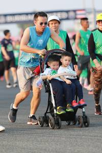 BIB: 
                            <button type="button" onclick="openModal(10543727)" class="btn btn-primary btn-sm float-right btn-popup" data-toggle="modal" data-target=".modal-high-quality">
                        <i class="fas fa-shopping-cart"></i> Add to Cart
                    </button>
                                            <button type="button" onclick="isThisMe(10543727, true)" class="btn btn-success btn-sm float-right btn-popup btn-isme hidden" data-toggle="tooltip" data-placement="bottom" title="นี่คือรูปของคุณใช่ไหม คลิกที่นี่เพื่อเอาเข้าอัลบั้ม">
                        <i class="fas fa-plus"></i> Add to album
                    </button>
                    <button type="button" onclick="isThisMe(10543727, false)" class="btn btn-warning btn-sm float-right btn-popup btn-isnotme hidden">
                        <i class="fas fa-ban"></i> Remove from album
                    </button>