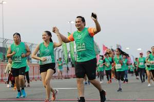 BIB: 50416, 50228, 523, 2203
                            <button type="button" onclick="openModal(10551632)" class="btn btn-primary btn-sm float-right btn-popup" data-toggle="modal" data-target=".modal-high-quality">
                        <i class="fas fa-shopping-cart"></i> Add to Cart
                    </button>
                                            <button type="button" onclick="isThisMe(10551632, true)" class="btn btn-success btn-sm float-right btn-popup btn-isme hidden" data-toggle="tooltip" data-placement="bottom" title="นี่คือรูปของคุณใช่ไหม คลิกที่นี่เพื่อเอาเข้าอัลบั้ม">
                        <i class="fas fa-plus"></i> Add to album
                    </button>
                    <button type="button" onclick="isThisMe(10551632, false)" class="btn btn-warning btn-sm float-right btn-popup btn-isnotme hidden">
                        <i class="fas fa-ban"></i> Remove from album
                    </button>