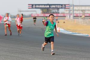 BIB: 5339
                            <button type="button" onclick="openModal(10544575)" class="btn btn-primary btn-sm float-right btn-popup" data-toggle="modal" data-target=".modal-high-quality">
                        <i class="fas fa-shopping-cart"></i> Add to Cart
                    </button>
                                            <button type="button" onclick="isThisMe(10544575, true)" class="btn btn-success btn-sm float-right btn-popup btn-isme hidden" data-toggle="tooltip" data-placement="bottom" title="นี่คือรูปของคุณใช่ไหม คลิกที่นี่เพื่อเอาเข้าอัลบั้ม">
                        <i class="fas fa-plus"></i> Add to album
                    </button>
                    <button type="button" onclick="isThisMe(10544575, false)" class="btn btn-warning btn-sm float-right btn-popup btn-isnotme hidden">
                        <i class="fas fa-ban"></i> Remove from album
                    </button>