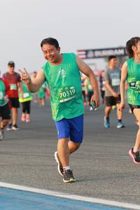 BIB: 70319
                            <button type="button" onclick="openModal(10543968)" class="btn btn-primary btn-sm float-right btn-popup" data-toggle="modal" data-target=".modal-high-quality">
                        <i class="fas fa-shopping-cart"></i> Add to Cart
                    </button>
                                            <button type="button" onclick="isThisMe(10543968, true)" class="btn btn-success btn-sm float-right btn-popup btn-isme hidden" data-toggle="tooltip" data-placement="bottom" title="นี่คือรูปของคุณใช่ไหม คลิกที่นี่เพื่อเอาเข้าอัลบั้ม">
                        <i class="fas fa-plus"></i> Add to album
                    </button>
                    <button type="button" onclick="isThisMe(10543968, false)" class="btn btn-warning btn-sm float-right btn-popup btn-isnotme hidden">
                        <i class="fas fa-ban"></i> Remove from album
                    </button>