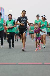 BIB: 1096, 086, 83389, 50477
                            <button type="button" onclick="openModal(10549632)" class="btn btn-primary btn-sm float-right btn-popup" data-toggle="modal" data-target=".modal-high-quality">
                        <i class="fas fa-shopping-cart"></i> Add to Cart
                    </button>
                                            <button type="button" onclick="isThisMe(10549632, true)" class="btn btn-success btn-sm float-right btn-popup btn-isme hidden" data-toggle="tooltip" data-placement="bottom" title="นี่คือรูปของคุณใช่ไหม คลิกที่นี่เพื่อเอาเข้าอัลบั้ม">
                        <i class="fas fa-plus"></i> Add to album
                    </button>
                    <button type="button" onclick="isThisMe(10549632, false)" class="btn btn-warning btn-sm float-right btn-popup btn-isnotme hidden">
                        <i class="fas fa-ban"></i> Remove from album
                    </button>
