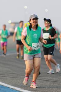 BIB: 52510
                            <button type="button" onclick="openModal(10542002)" class="btn btn-primary btn-sm float-right btn-popup" data-toggle="modal" data-target=".modal-high-quality">
                        <i class="fas fa-shopping-cart"></i> Add to Cart
                    </button>
                                            <button type="button" onclick="isThisMe(10542002, true)" class="btn btn-success btn-sm float-right btn-popup btn-isme hidden" data-toggle="tooltip" data-placement="bottom" title="นี่คือรูปของคุณใช่ไหม คลิกที่นี่เพื่อเอาเข้าอัลบั้ม">
                        <i class="fas fa-plus"></i> Add to album
                    </button>
                    <button type="button" onclick="isThisMe(10542002, false)" class="btn btn-warning btn-sm float-right btn-popup btn-isnotme hidden">
                        <i class="fas fa-ban"></i> Remove from album
                    </button>