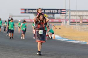 BIB: 5085
                            <button type="button" onclick="openModal(10544287)" class="btn btn-primary btn-sm float-right btn-popup" data-toggle="modal" data-target=".modal-high-quality">
                        <i class="fas fa-shopping-cart"></i> Add to Cart
                    </button>
                                            <button type="button" onclick="isThisMe(10544287, true)" class="btn btn-success btn-sm float-right btn-popup btn-isme hidden" data-toggle="tooltip" data-placement="bottom" title="นี่คือรูปของคุณใช่ไหม คลิกที่นี่เพื่อเอาเข้าอัลบั้ม">
                        <i class="fas fa-plus"></i> Add to album
                    </button>
                    <button type="button" onclick="isThisMe(10544287, false)" class="btn btn-warning btn-sm float-right btn-popup btn-isnotme hidden">
                        <i class="fas fa-ban"></i> Remove from album
                    </button>