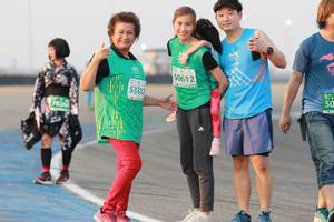 BIB: 0612, 53332
                            <button type="button" onclick="openModal(10544111)" class="btn btn-primary btn-sm float-right btn-popup" data-toggle="modal" data-target=".modal-high-quality">
                        <i class="fas fa-shopping-cart"></i> Add to Cart
                    </button>
                                            <button type="button" onclick="isThisMe(10544111, true)" class="btn btn-success btn-sm float-right btn-popup btn-isme hidden" data-toggle="tooltip" data-placement="bottom" title="นี่คือรูปของคุณใช่ไหม คลิกที่นี่เพื่อเอาเข้าอัลบั้ม">
                        <i class="fas fa-plus"></i> Add to album
                    </button>
                    <button type="button" onclick="isThisMe(10544111, false)" class="btn btn-warning btn-sm float-right btn-popup btn-isnotme hidden">
                        <i class="fas fa-ban"></i> Remove from album
                    </button>