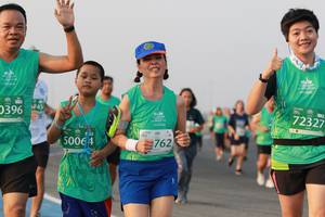 BIB: 72327, 396, 50064, 762
                            <button type="button" onclick="openModal(10540986)" class="btn btn-primary btn-sm float-right btn-popup" data-toggle="modal" data-target=".modal-high-quality">
                        <i class="fas fa-shopping-cart"></i> Add to Cart
                    </button>
                                            <button type="button" onclick="isThisMe(10540986, true)" class="btn btn-success btn-sm float-right btn-popup btn-isme hidden" data-toggle="tooltip" data-placement="bottom" title="นี่คือรูปของคุณใช่ไหม คลิกที่นี่เพื่อเอาเข้าอัลบั้ม">
                        <i class="fas fa-plus"></i> Add to album
                    </button>
                    <button type="button" onclick="isThisMe(10540986, false)" class="btn btn-warning btn-sm float-right btn-popup btn-isnotme hidden">
                        <i class="fas fa-ban"></i> Remove from album
                    </button>