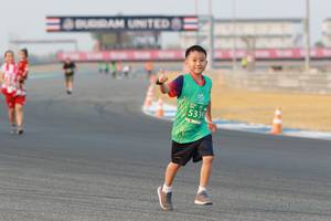 BIB: 5339
                            <button type="button" onclick="openModal(10544595)" class="btn btn-primary btn-sm float-right btn-popup" data-toggle="modal" data-target=".modal-high-quality">
                        <i class="fas fa-shopping-cart"></i> Add to Cart
                    </button>
                                            <button type="button" onclick="isThisMe(10544595, true)" class="btn btn-success btn-sm float-right btn-popup btn-isme hidden" data-toggle="tooltip" data-placement="bottom" title="นี่คือรูปของคุณใช่ไหม คลิกที่นี่เพื่อเอาเข้าอัลบั้ม">
                        <i class="fas fa-plus"></i> Add to album
                    </button>
                    <button type="button" onclick="isThisMe(10544595, false)" class="btn btn-warning btn-sm float-right btn-popup btn-isnotme hidden">
                        <i class="fas fa-ban"></i> Remove from album
                    </button>