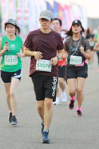 BIB: 80235, 52337, 51078
                            <button type="button" onclick="openModal(10545010)" class="btn btn-primary btn-sm float-right btn-popup" data-toggle="modal" data-target=".modal-high-quality">
                        <i class="fas fa-shopping-cart"></i> Add to Cart
                    </button>
                                            <button type="button" onclick="isThisMe(10545010, true)" class="btn btn-success btn-sm float-right btn-popup btn-isme hidden" data-toggle="tooltip" data-placement="bottom" title="นี่คือรูปของคุณใช่ไหม คลิกที่นี่เพื่อเอาเข้าอัลบั้ม">
                        <i class="fas fa-plus"></i> Add to album
                    </button>
                    <button type="button" onclick="isThisMe(10545010, false)" class="btn btn-warning btn-sm float-right btn-popup btn-isnotme hidden">
                        <i class="fas fa-ban"></i> Remove from album
                    </button>