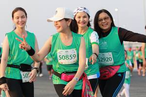 BIB: 50859, 52920
                            <button type="button" onclick="openModal(10543262)" class="btn btn-primary btn-sm float-right btn-popup" data-toggle="modal" data-target=".modal-high-quality">
                        <i class="fas fa-shopping-cart"></i> Add to Cart
                    </button>
                                            <button type="button" onclick="isThisMe(10543262, true)" class="btn btn-success btn-sm float-right btn-popup btn-isme hidden" data-toggle="tooltip" data-placement="bottom" title="นี่คือรูปของคุณใช่ไหม คลิกที่นี่เพื่อเอาเข้าอัลบั้ม">
                        <i class="fas fa-plus"></i> Add to album
                    </button>
                    <button type="button" onclick="isThisMe(10543262, false)" class="btn btn-warning btn-sm float-right btn-popup btn-isnotme hidden">
                        <i class="fas fa-ban"></i> Remove from album
                    </button>