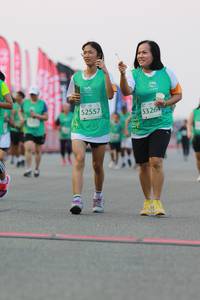 BIB: 52557, 53264
                            <button type="button" onclick="openModal(10549838)" class="btn btn-primary btn-sm float-right btn-popup" data-toggle="modal" data-target=".modal-high-quality">
                        <i class="fas fa-shopping-cart"></i> Add to Cart
                    </button>
                                            <button type="button" onclick="isThisMe(10549838, true)" class="btn btn-success btn-sm float-right btn-popup btn-isme hidden" data-toggle="tooltip" data-placement="bottom" title="นี่คือรูปของคุณใช่ไหม คลิกที่นี่เพื่อเอาเข้าอัลบั้ม">
                        <i class="fas fa-plus"></i> Add to album
                    </button>
                    <button type="button" onclick="isThisMe(10549838, false)" class="btn btn-warning btn-sm float-right btn-popup btn-isnotme hidden">
                        <i class="fas fa-ban"></i> Remove from album
                    </button>