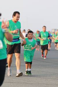 BIB: 51511
                            <button type="button" onclick="openModal(10541673)" class="btn btn-primary btn-sm float-right btn-popup" data-toggle="modal" data-target=".modal-high-quality">
                        <i class="fas fa-shopping-cart"></i> Add to Cart
                    </button>
                                            <button type="button" onclick="isThisMe(10541673, true)" class="btn btn-success btn-sm float-right btn-popup btn-isme hidden" data-toggle="tooltip" data-placement="bottom" title="นี่คือรูปของคุณใช่ไหม คลิกที่นี่เพื่อเอาเข้าอัลบั้ม">
                        <i class="fas fa-plus"></i> Add to album
                    </button>
                    <button type="button" onclick="isThisMe(10541673, false)" class="btn btn-warning btn-sm float-right btn-popup btn-isnotme hidden">
                        <i class="fas fa-ban"></i> Remove from album
                    </button>