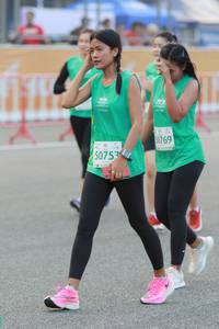 BIB: 0769, 50753
                            <button type="button" onclick="openModal(10546630)" class="btn btn-primary btn-sm float-right btn-popup" data-toggle="modal" data-target=".modal-high-quality">
                        <i class="fas fa-shopping-cart"></i> Add to Cart
                    </button>
                                            <button type="button" onclick="isThisMe(10546630, true)" class="btn btn-success btn-sm float-right btn-popup btn-isme hidden" data-toggle="tooltip" data-placement="bottom" title="นี่คือรูปของคุณใช่ไหม คลิกที่นี่เพื่อเอาเข้าอัลบั้ม">
                        <i class="fas fa-plus"></i> Add to album
                    </button>
                    <button type="button" onclick="isThisMe(10546630, false)" class="btn btn-warning btn-sm float-right btn-popup btn-isnotme hidden">
                        <i class="fas fa-ban"></i> Remove from album
                    </button>