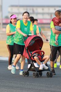 BIB: 
                            <button type="button" onclick="openModal(10544000)" class="btn btn-primary btn-sm float-right btn-popup" data-toggle="modal" data-target=".modal-high-quality">
                        <i class="fas fa-shopping-cart"></i> Add to Cart
                    </button>
                                            <button type="button" onclick="isThisMe(10544000, true)" class="btn btn-success btn-sm float-right btn-popup btn-isme hidden" data-toggle="tooltip" data-placement="bottom" title="นี่คือรูปของคุณใช่ไหม คลิกที่นี่เพื่อเอาเข้าอัลบั้ม">
                        <i class="fas fa-plus"></i> Add to album
                    </button>
                    <button type="button" onclick="isThisMe(10544000, false)" class="btn btn-warning btn-sm float-right btn-popup btn-isnotme hidden">
                        <i class="fas fa-ban"></i> Remove from album
                    </button>