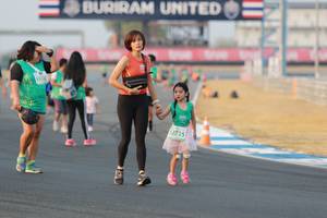 BIB: 533, 2235
                            <button type="button" onclick="openModal(10544264)" class="btn btn-primary btn-sm float-right btn-popup" data-toggle="modal" data-target=".modal-high-quality">
                        <i class="fas fa-shopping-cart"></i> Add to Cart
                    </button>
                                            <button type="button" onclick="isThisMe(10544264, true)" class="btn btn-success btn-sm float-right btn-popup btn-isme hidden" data-toggle="tooltip" data-placement="bottom" title="นี่คือรูปของคุณใช่ไหม คลิกที่นี่เพื่อเอาเข้าอัลบั้ม">
                        <i class="fas fa-plus"></i> Add to album
                    </button>
                    <button type="button" onclick="isThisMe(10544264, false)" class="btn btn-warning btn-sm float-right btn-popup btn-isnotme hidden">
                        <i class="fas fa-ban"></i> Remove from album
                    </button>