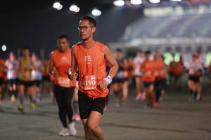 BIB: 190
                            <button type="button" onclick="openModal(11339655)" class="btn btn-primary btn-sm float-right btn-popup" data-toggle="modal" data-target=".modal-high-quality">
                        <i class="fas fa-shopping-cart"></i> Add to Cart
                    </button>
                                            <button type="button" onclick="isThisMe(11339655, true)" class="btn btn-success btn-sm float-right btn-popup btn-isme hidden" data-toggle="tooltip" data-placement="bottom" title="นี่คือรูปของคุณใช่ไหม คลิกที่นี่เพื่อเอาเข้าอัลบั้ม">
                        <i class="fas fa-plus"></i> Add to album
                    </button>
                    <button type="button" onclick="isThisMe(11339655, false)" class="btn btn-warning btn-sm float-right btn-popup btn-isnotme hidden">
                        <i class="fas fa-ban"></i> Remove from album
                    </button>
