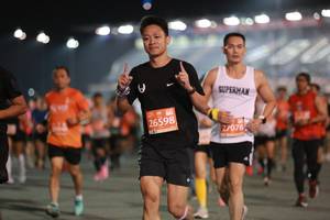 BIB: 26598, 27078
                            <button type="button" onclick="openModal(11341488)" class="btn btn-primary btn-sm float-right btn-popup" data-toggle="modal" data-target=".modal-high-quality">
                        <i class="fas fa-shopping-cart"></i> Add to Cart
                    </button>
                                            <button type="button" onclick="isThisMe(11341488, true)" class="btn btn-success btn-sm float-right btn-popup btn-isme hidden" data-toggle="tooltip" data-placement="bottom" title="นี่คือรูปของคุณใช่ไหม คลิกที่นี่เพื่อเอาเข้าอัลบั้ม">
                        <i class="fas fa-plus"></i> Add to album
                    </button>
                    <button type="button" onclick="isThisMe(11341488, false)" class="btn btn-warning btn-sm float-right btn-popup btn-isnotme hidden">
                        <i class="fas fa-ban"></i> Remove from album
                    </button>