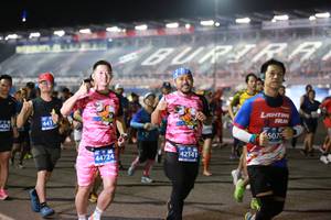 BIB: 4415, 4262, 5070, 42341, 44724
                            <button type="button" onclick="openModal(11334054)" class="btn btn-primary btn-sm float-right btn-popup" data-toggle="modal" data-target=".modal-high-quality">
                        <i class="fas fa-shopping-cart"></i> Add to Cart
                    </button>
                                            <button type="button" onclick="isThisMe(11334054, true)" class="btn btn-success btn-sm float-right btn-popup btn-isme hidden" data-toggle="tooltip" data-placement="bottom" title="นี่คือรูปของคุณใช่ไหม คลิกที่นี่เพื่อเอาเข้าอัลบั้ม">
                        <i class="fas fa-plus"></i> Add to album
                    </button>
                    <button type="button" onclick="isThisMe(11334054, false)" class="btn btn-warning btn-sm float-right btn-popup btn-isnotme hidden">
                        <i class="fas fa-ban"></i> Remove from album
                    </button>