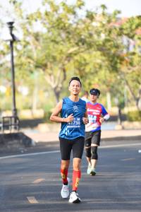 BIB: 29720, 42195
                            <button type="button" onclick="openModal(10459587)" class="btn btn-primary btn-sm float-right btn-popup" data-toggle="modal" data-target=".modal-high-quality">
                        <i class="fas fa-shopping-cart"></i> Add to Cart
                    </button>
                                            <button type="button" onclick="isThisMe(10459587, true)" class="btn btn-success btn-sm float-right btn-popup btn-isme hidden" data-toggle="tooltip" data-placement="bottom" title="นี่คือรูปของคุณใช่ไหม คลิกที่นี่เพื่อเอาเข้าอัลบั้ม">
                        <i class="fas fa-plus"></i> Add to album
                    </button>
                    <button type="button" onclick="isThisMe(10459587, false)" class="btn btn-warning btn-sm float-right btn-popup btn-isnotme hidden">
                        <i class="fas fa-ban"></i> Remove from album
                    </button>