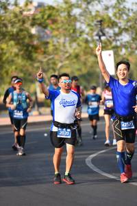 BIB: 4624, 42195
                            <button type="button" onclick="openModal(10456787)" class="btn btn-primary btn-sm float-right btn-popup" data-toggle="modal" data-target=".modal-high-quality">
                        <i class="fas fa-shopping-cart"></i> Add to Cart
                    </button>
                                            <button type="button" onclick="isThisMe(10456787, true)" class="btn btn-success btn-sm float-right btn-popup btn-isme hidden" data-toggle="tooltip" data-placement="bottom" title="นี่คือรูปของคุณใช่ไหม คลิกที่นี่เพื่อเอาเข้าอัลบั้ม">
                        <i class="fas fa-plus"></i> Add to album
                    </button>
                    <button type="button" onclick="isThisMe(10456787, false)" class="btn btn-warning btn-sm float-right btn-popup btn-isnotme hidden">
                        <i class="fas fa-ban"></i> Remove from album
                    </button>