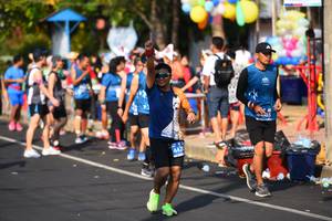 BIB: 23728, 27115
                            <button type="button" onclick="openModal(10933576)" class="btn btn-primary btn-sm float-right btn-popup" data-toggle="modal" data-target=".modal-high-quality">
                        <i class="fas fa-shopping-cart"></i> Add to Cart
                    </button>
                                            <button type="button" onclick="isThisMe(10933576, true)" class="btn btn-success btn-sm float-right btn-popup btn-isme hidden" data-toggle="tooltip" data-placement="bottom" title="นี่คือรูปของคุณใช่ไหม คลิกที่นี่เพื่อเอาเข้าอัลบั้ม">
                        <i class="fas fa-plus"></i> Add to album
                    </button>
                    <button type="button" onclick="isThisMe(10933576, false)" class="btn btn-warning btn-sm float-right btn-popup btn-isnotme hidden">
                        <i class="fas fa-ban"></i> Remove from album
                    </button>