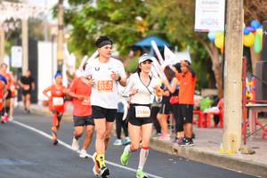 BIB: 21525, 23460
                            <button type="button" onclick="openModal(12551611)" class="btn btn-primary btn-sm float-right btn-popup" data-toggle="modal" data-target=".modal-high-quality">
                        <i class="fas fa-shopping-cart"></i> Add to Cart
                    </button>
                                            <button type="button" onclick="isThisMe(12551611, true)" class="btn btn-success btn-sm float-right btn-popup btn-isme hidden" data-toggle="tooltip" data-placement="bottom" title="นี่คือรูปของคุณใช่ไหม คลิกที่นี่เพื่อเอาเข้าอัลบั้ม">
                        <i class="fas fa-plus"></i> Add to album
                    </button>
                    <button type="button" onclick="isThisMe(12551611, false)" class="btn btn-warning btn-sm float-right btn-popup btn-isnotme hidden">
                        <i class="fas fa-ban"></i> Remove from album
                    </button>