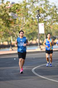 BIB: 42195
                            <button type="button" onclick="openModal(10456570)" class="btn btn-primary btn-sm float-right btn-popup" data-toggle="modal" data-target=".modal-high-quality">
                        <i class="fas fa-shopping-cart"></i> Add to Cart
                    </button>
                                            <button type="button" onclick="isThisMe(10456570, true)" class="btn btn-success btn-sm float-right btn-popup btn-isme hidden" data-toggle="tooltip" data-placement="bottom" title="นี่คือรูปของคุณใช่ไหม คลิกที่นี่เพื่อเอาเข้าอัลบั้ม">
                        <i class="fas fa-plus"></i> Add to album
                    </button>
                    <button type="button" onclick="isThisMe(10456570, false)" class="btn btn-warning btn-sm float-right btn-popup btn-isnotme hidden">
                        <i class="fas fa-ban"></i> Remove from album
                    </button>