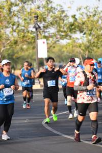 BIB: 42195
                            <button type="button" onclick="openModal(10458874)" class="btn btn-primary btn-sm float-right btn-popup" data-toggle="modal" data-target=".modal-high-quality">
                        <i class="fas fa-shopping-cart"></i> Add to Cart
                    </button>
                                            <button type="button" onclick="isThisMe(10458874, true)" class="btn btn-success btn-sm float-right btn-popup btn-isme hidden" data-toggle="tooltip" data-placement="bottom" title="นี่คือรูปของคุณใช่ไหม คลิกที่นี่เพื่อเอาเข้าอัลบั้ม">
                        <i class="fas fa-plus"></i> Add to album
                    </button>
                    <button type="button" onclick="isThisMe(10458874, false)" class="btn btn-warning btn-sm float-right btn-popup btn-isnotme hidden">
                        <i class="fas fa-ban"></i> Remove from album
                    </button>